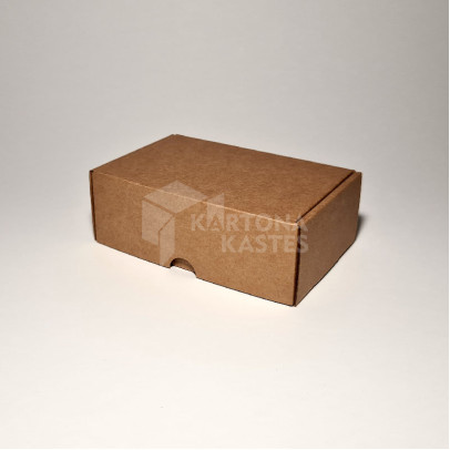 14 x 9 x 5 cm - kartona kastes