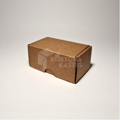 10 x 6 x 5 cm - kartona kastes