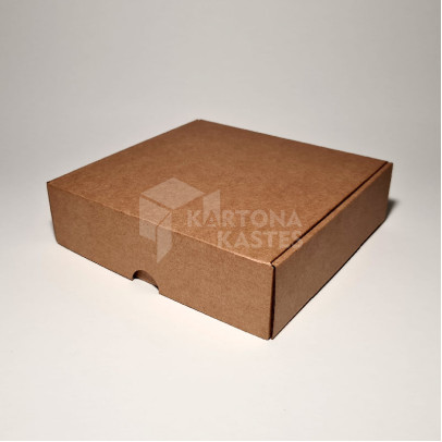 18.5 x 18 x 5 cm - kartona kastes 18.5 x 18 x 5 cm - kartona kastes